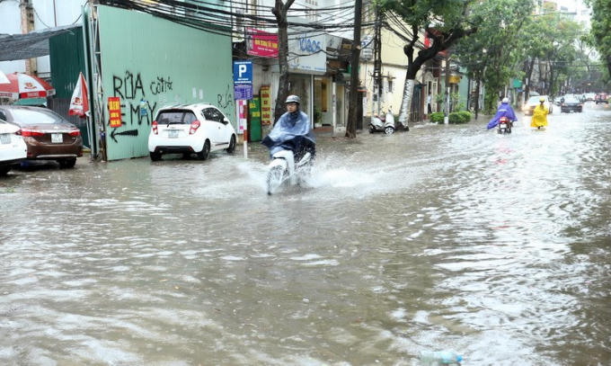 Bắc Bộ tiếp tục mưa lớn đến hết ngày mai (21/6). Ảnh: Huy Hùng/TTXVN