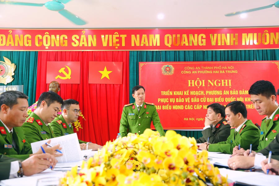 CATP Hà Nội họp triển khai đồng bộ các phương án, kế hoạch cụ thể, chi tiết, sát thực với tình hình thực tế của mỗi địa bàn, chuẩn bị cho ngày bầu cử toàn quốc.