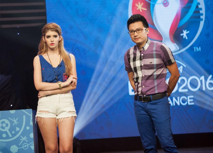 Andrea Aybar đảm nhiệm vai tr&ograve; MC chương tr&igrave;nh