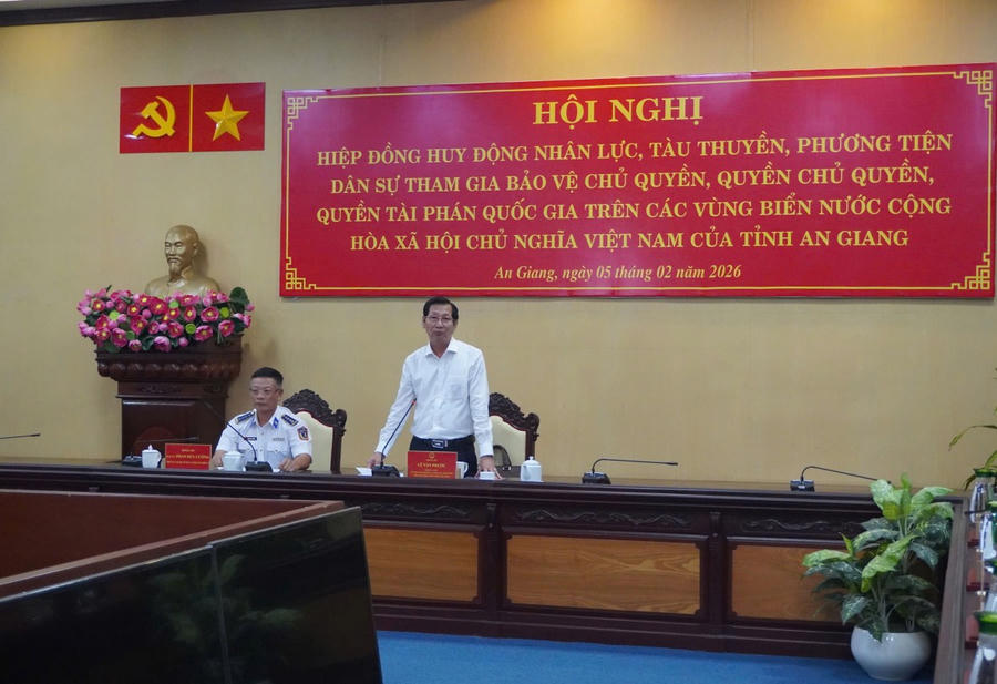 Ông Lê Văn Phước - Phó Chủ tịch UBND tỉnh An Giang phát biểu tại Hội nghị