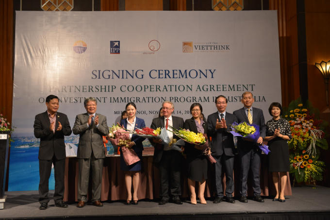 Các đại biểu tại Lễ ký kết.