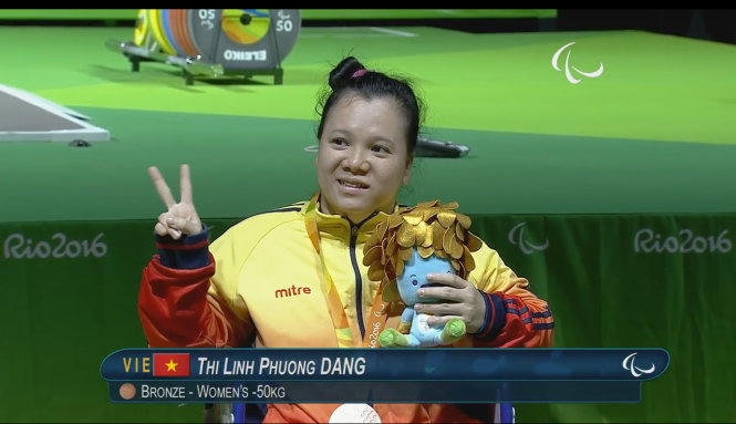 Đặng Thị Linh Phượng (Cử tạ), HCĐ hạng cân 50kg