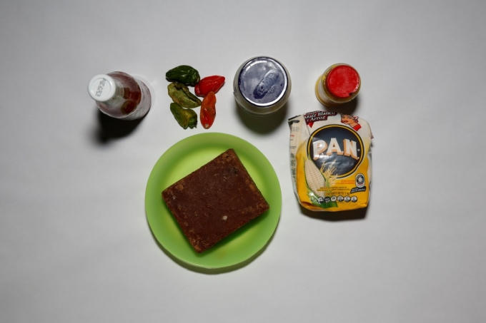 Tất cả những gì có trong tủ bếp của một gia đình Venezuela tháng 4.2016 (Ảnh: Reuters).