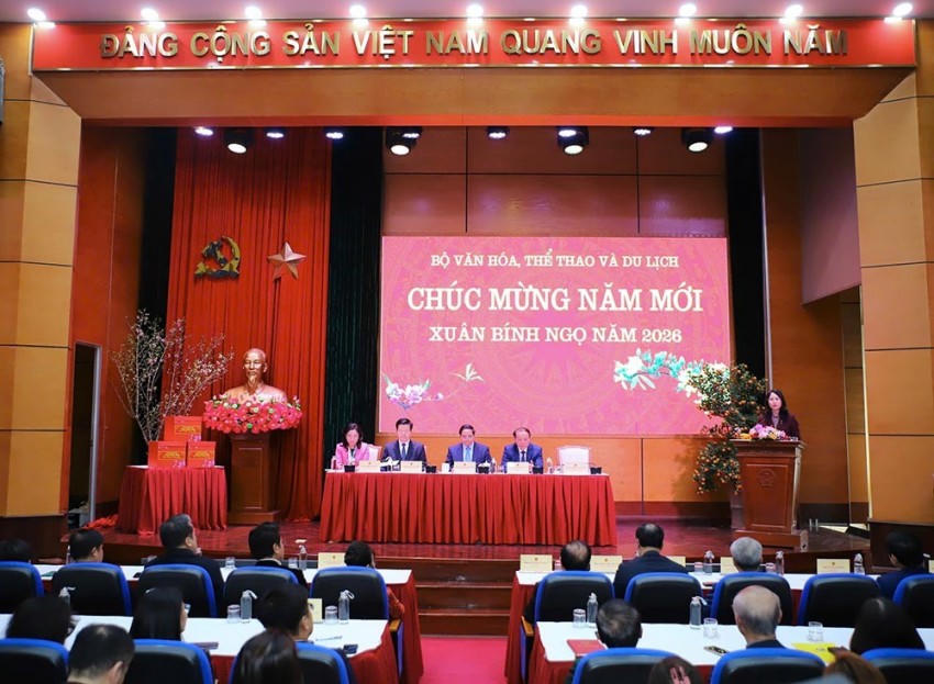 Tại buổi làm việc, Thủ tướng nêu 9 nhóm nhiệm vụ trọng tâm cho ngành văn hoá.