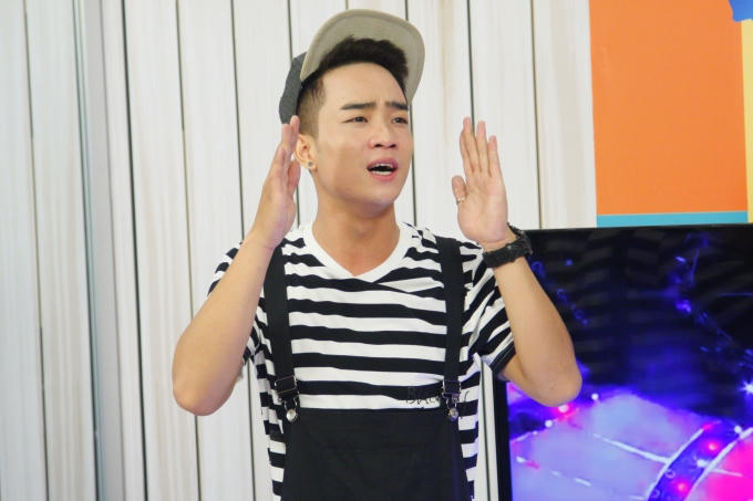 Đỗ Duy Nam hóa thân thành Hari Won với Hương đêm bay xa.