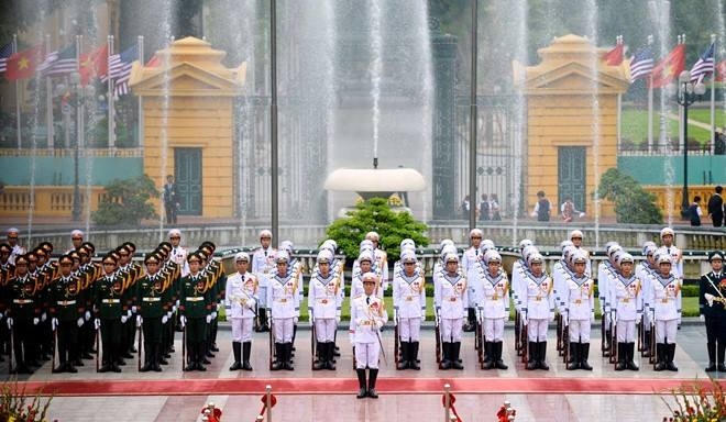 Công tác chuẩn bị đón tiếp tổng thống Mỹ tại Phủ Chủ tịch.