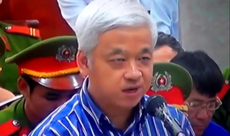 Nguyễn Đức Kiên trong phiên tòa xét xử.