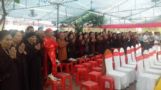 H&agrave; Nội: Phật tử