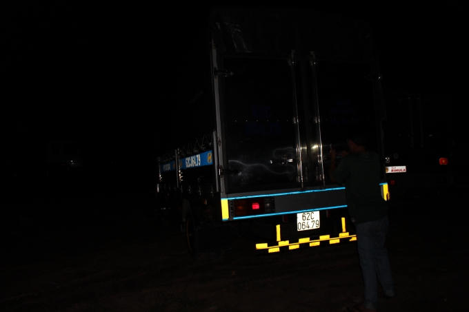 Một chiếc khác đang "hành tẩu" thì bị bắt giữ.