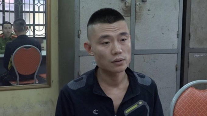 Đối tượng Nguyễn Quang Tiệp tại cơ quan Công an.