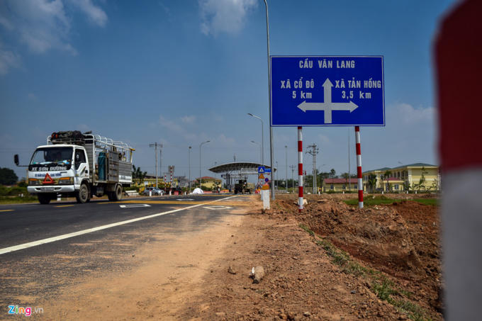 Điểm đầu của dự án (phía Hà Nội) kết nối với quốc lộ 32 tại lý trình Km59+500 thuộc địa phận xã Phú Sơn, huyện Ba Vì. Điểm cuối dự án (phía Phú Thọ) giao với quốc lộ 32C tại lý trình Km3+100 thuộc địa phận phường Thọ Sơn, TP Việt Trì.
