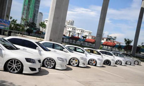 Không phải thuế nhập khẩu giảm là giá xe giảm tương đương với mức đó. Ảnh minh họa