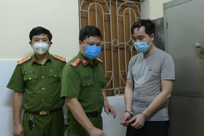Đối tượng Đào Duy Tùng tại cơ quan Công an.