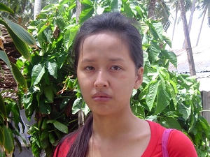 Nhìn lại những hình ảnh thuở xưa của Mai Phương Thuý, không ít người phải giật mình vì hoa hậu khá quê kiểng.