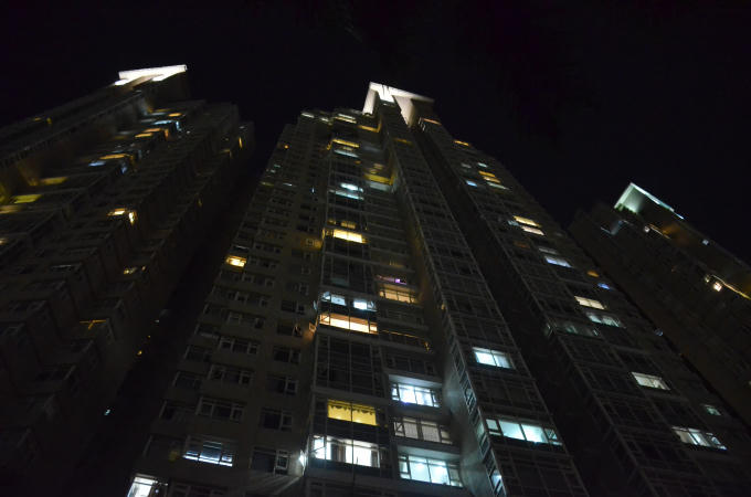 SaiGon Pearl được thiết kế bao gồm khu biệt thự 126 căn, 8 cao ốc căn hộ 37 tầng.