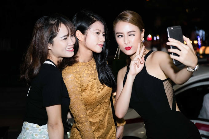 Tôi nghĩ, Tuần lễ phim Việt là một sự kiện vô cùng có ý nghĩa của CGV bởi với các hình thức quảng bá, chiếu lại các bộ phim Việt, những người làm nghề như chúng tôi và các anh chị em tham gia ngành điện ảnh của Việt Nam sẽ hiểu rằng, chúng ta luôn luôn được ủng hộ trong hành trình phát triển của mình.
