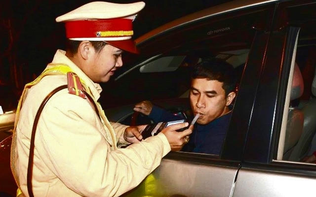 Lâm Đồng: Vi phạm nồng độ cồn, người đàn ông bị phạt 35 triệu đồng