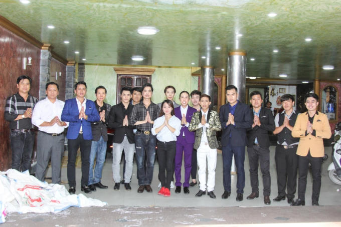 20 năm qua, danh ca Ngọc Sơn vẫn tiếp tục đ&oacute;n sinh nhật theo c&aacute;ch ri&ecirc;ng cực &yacute; nghĩa