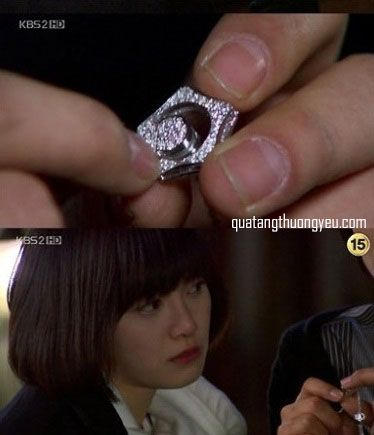 Dây chuyền bạc - Kỉ vật yêu thương.