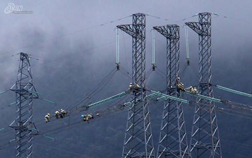 Đường dây 500kV Sông Mây - Tân Uyên.