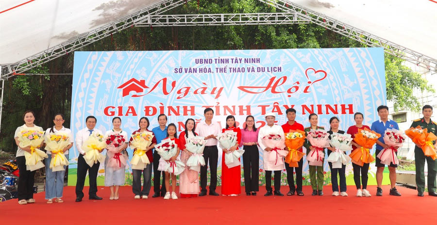 Ngày Hội Gia đình được tổ chức hằng năm tại Tây Ninh.