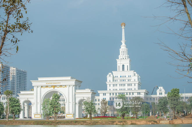 Anh24.
