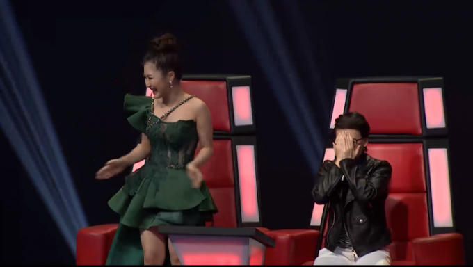 Lần đầu ti&ecirc;n nhạc sĩ