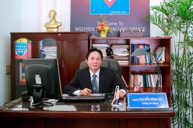 Luật sư Nguyễn Đình Hải, người thường có những phản biện sâu sắc, trực diện những vấn đề tiêu cực của xã hội trên báo.