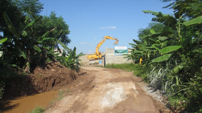 Lối vào Dự án của Công ty cổ phần cấp nước Phú Thọ (Ảnh: Thu Hường).