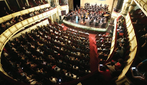 Chương trình Hòa nhạc Giao hưởng đặc biệt 1 mở màn cho các chương trình nghệ thuật chất lượng cao vào NHL (tối 30/8). Ảnh: Tr.Huấn