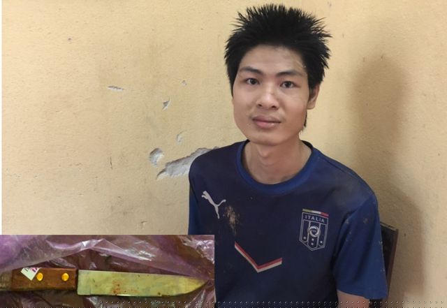 Nghi can Đỗ Mãnh Chiểu Minh và hung khí cơ quan chức năng thu giữ được.