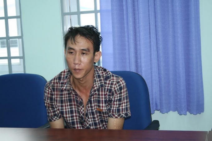 tượng Lương Hoàng Giang tại cơ quan công an.