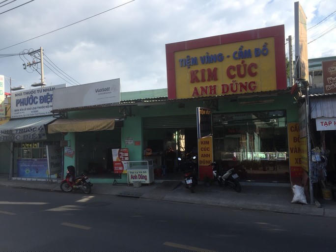 Tiệm vàng bị trộm đột nhập