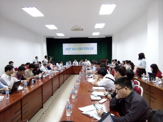 To&agrave;n cảnh phi&ecirc;n họp b&aacute;o.