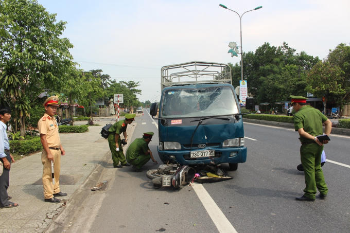 Lực lượng chức năng đang giải quyết vụ việc.