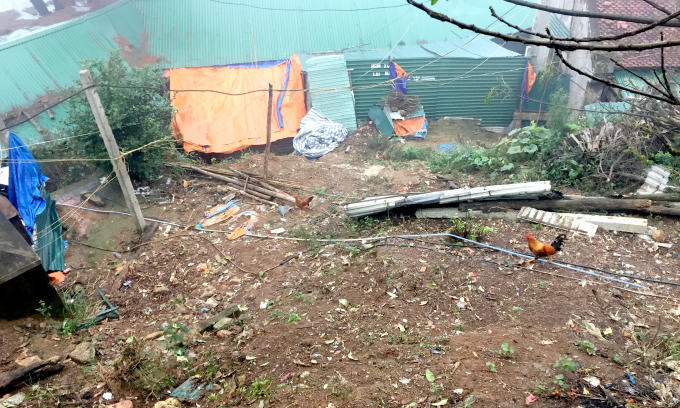 Khung cảnh nhếch nhác trước của Chùa.