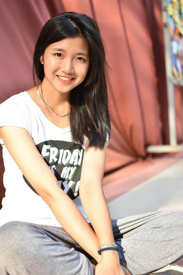 Quan điểm về tình yêu của Kiều Anh khá đơn giản. Cô nói: “Em thấy cứ cái gì liên quan đến tình yêu là đẹp. Em không có hình mẫu hay tiêu chuẩn về bạn trai nào cả”.