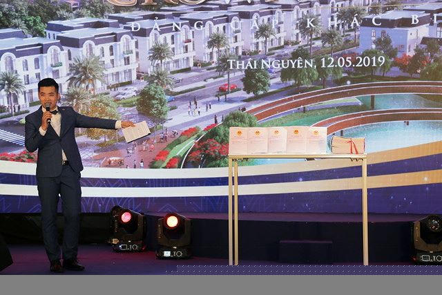 Chủ đầu tư khẳng định 100% căn hộ thuộc Crown Villas đã có sổ đỏ.