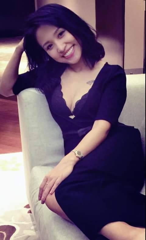 Theo như cô chia sẻ thì một bên mắt của cô đã bị hỏng và giongj nói cũng đang mất dần đi.