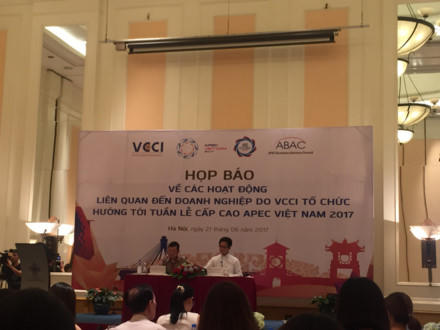 Họp báo giới thiệu các hoạt động của doanh nghiệp (DN) trong năm APEC Việt Nam 2017. Nguồn ảnh: Thu Trang