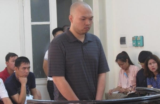 Bị cáo Cường trước vành móng ngựa.