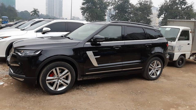 Xế hộp Trung Quốc đổ bộ ào ào vào Việt Nam.