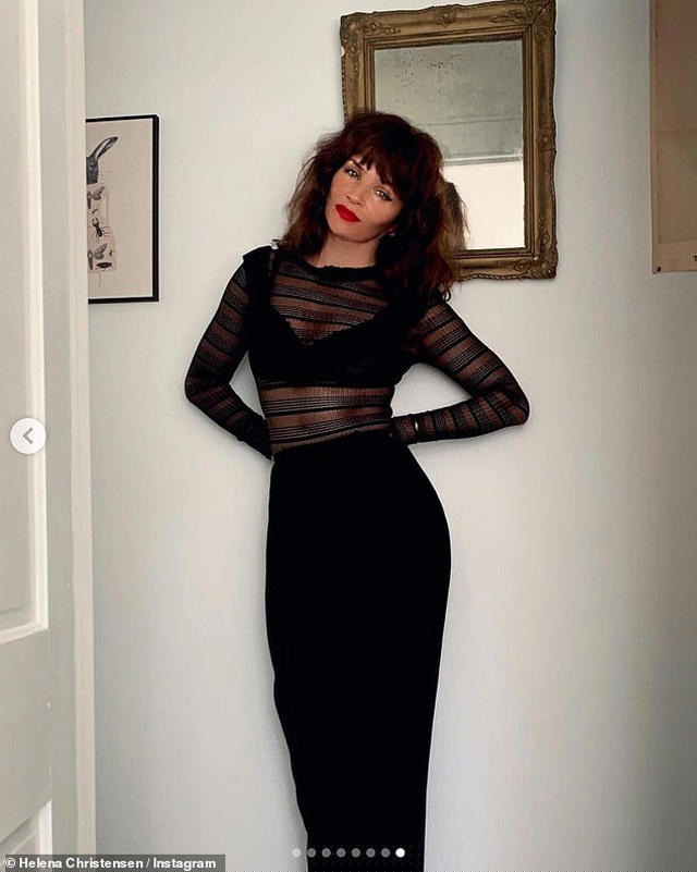 Cô sở hữu chiều cao chuẩn 1,78m cùng với gương mặt lạnh lùng, cá tính 