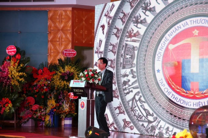 Ông Nguyễn Văn Hiếu - Phó Cục trưởng Cục Báo chí, Bộ Thông tin và Truyền thông phát biểu tại Lễ ra mắt Tạp chí điện tử Thương hiệu và Pháp luật.