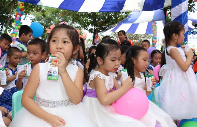 Vinamilk tiếp tục triển khai chương tr&igrave;nh Sữa học đường tại Đ&agrave; Nẵng