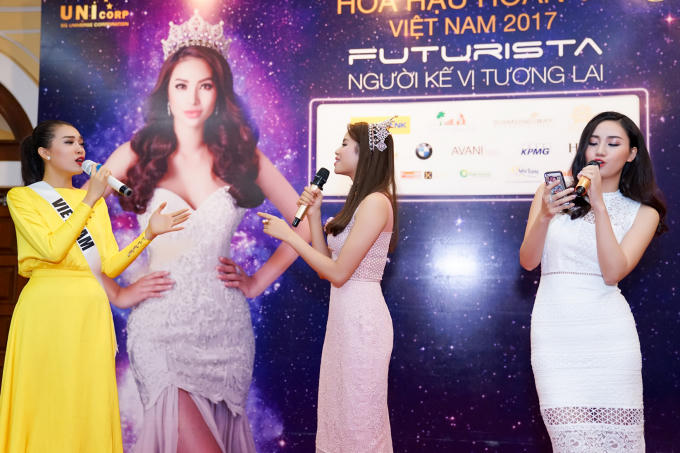 Phạm Hương ngẫu hứng đọc ráp cùng Lệ Hằng, Trà My