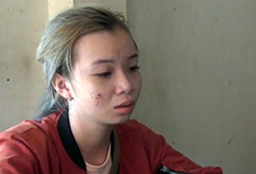 Hằng bị bắt tạm giam để điều tra hành vi Trộm cắp tài sản.