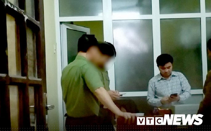 Vi sao Truong phong Canh sat kinh te dung bang cap 3 gia suot 23 nam moi bai lo? hinh anh 1