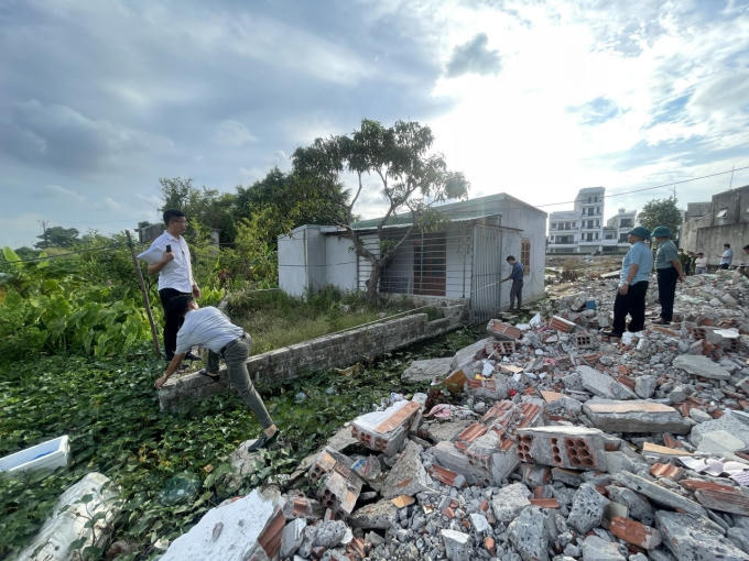 Một số các hộ dân vi phạm hành chính.