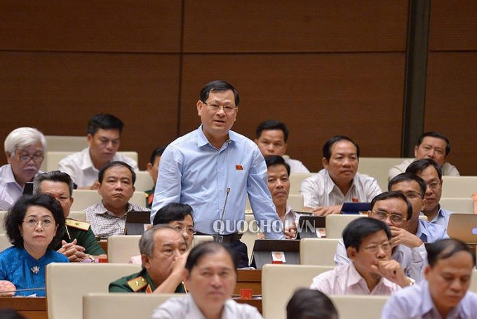 ĐB Nguyễn Hữu Cầu (Nghệ An) chất vấn